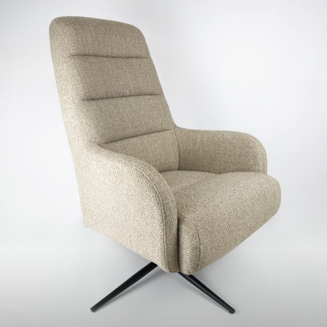 Armchair O-24-04