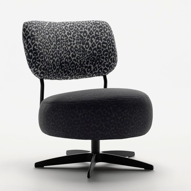 Armchair O-26-15